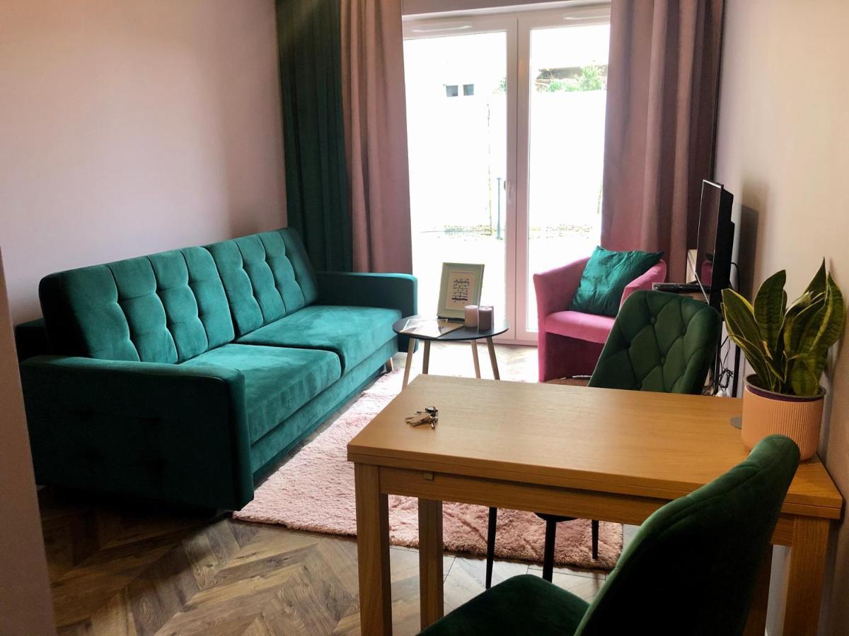 Apartament Z Ogrodkiem I Garazem Poznan Luaran gambar