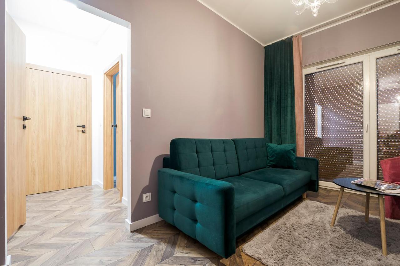 Apartament Z Ogrodkiem I Garazem Poznan Luaran gambar
