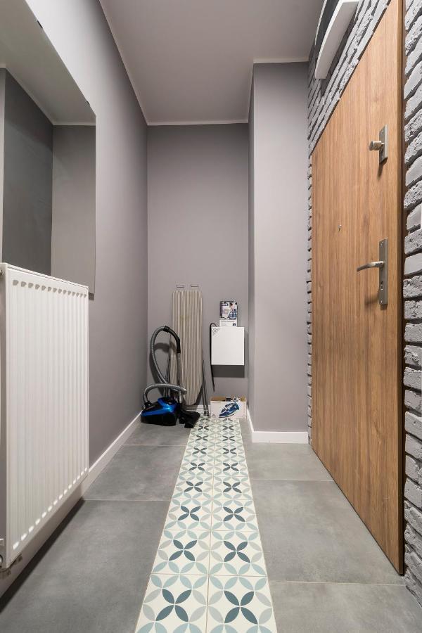 Apartament Z Ogrodkiem I Garazem Poznan Luaran gambar