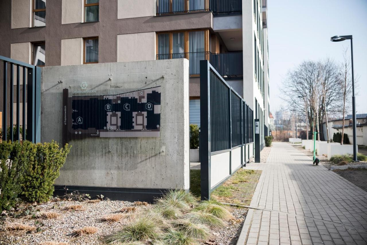 Apartament Z Ogrodkiem I Garazem Poznan Luaran gambar
