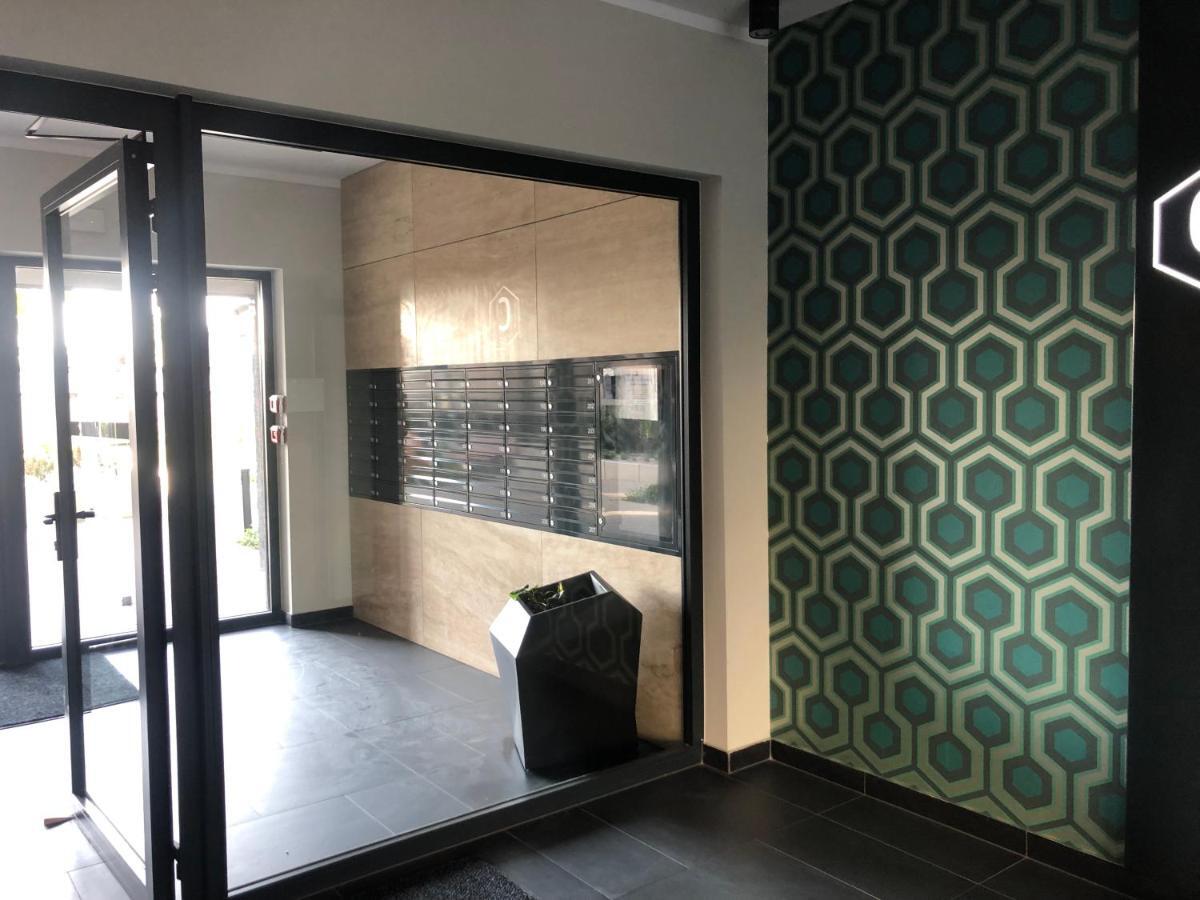 Apartament Z Ogrodkiem I Garazem Poznan Luaran gambar
